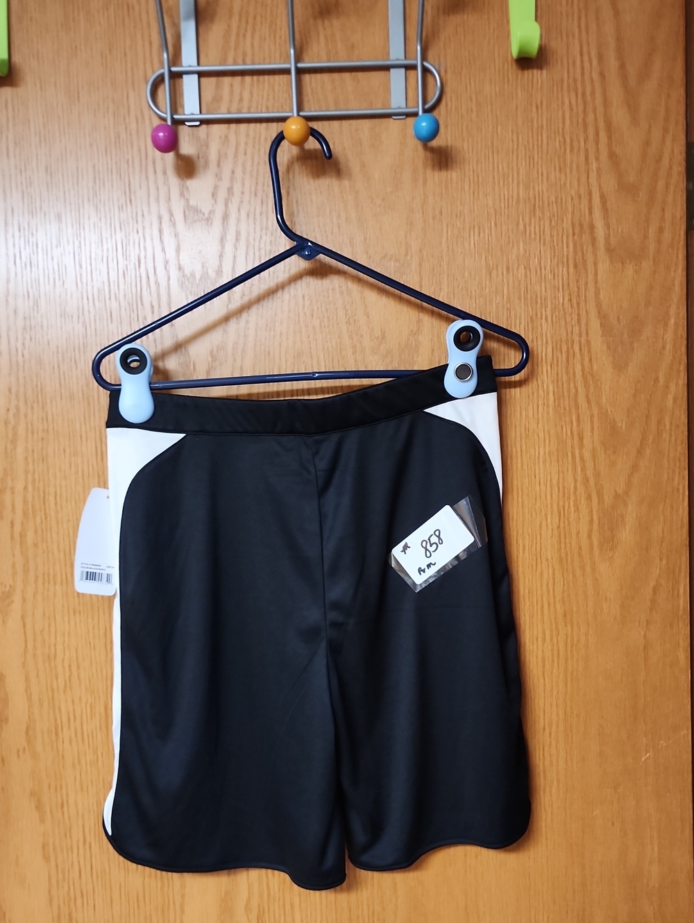 Spalding Black and White Athletic Shorts W M nwt number 858